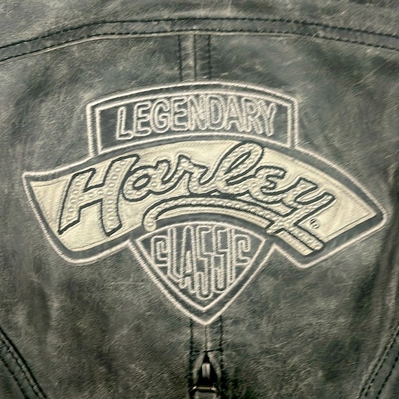 Harley Davidson women’s distressed gray leather jacket - Picture 3 of 5